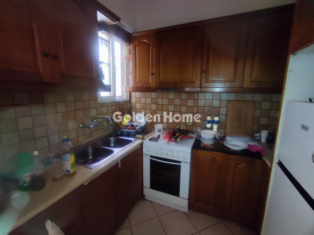 Apartment in Plateia Davaki, Kalithea — Photo 2 of 8