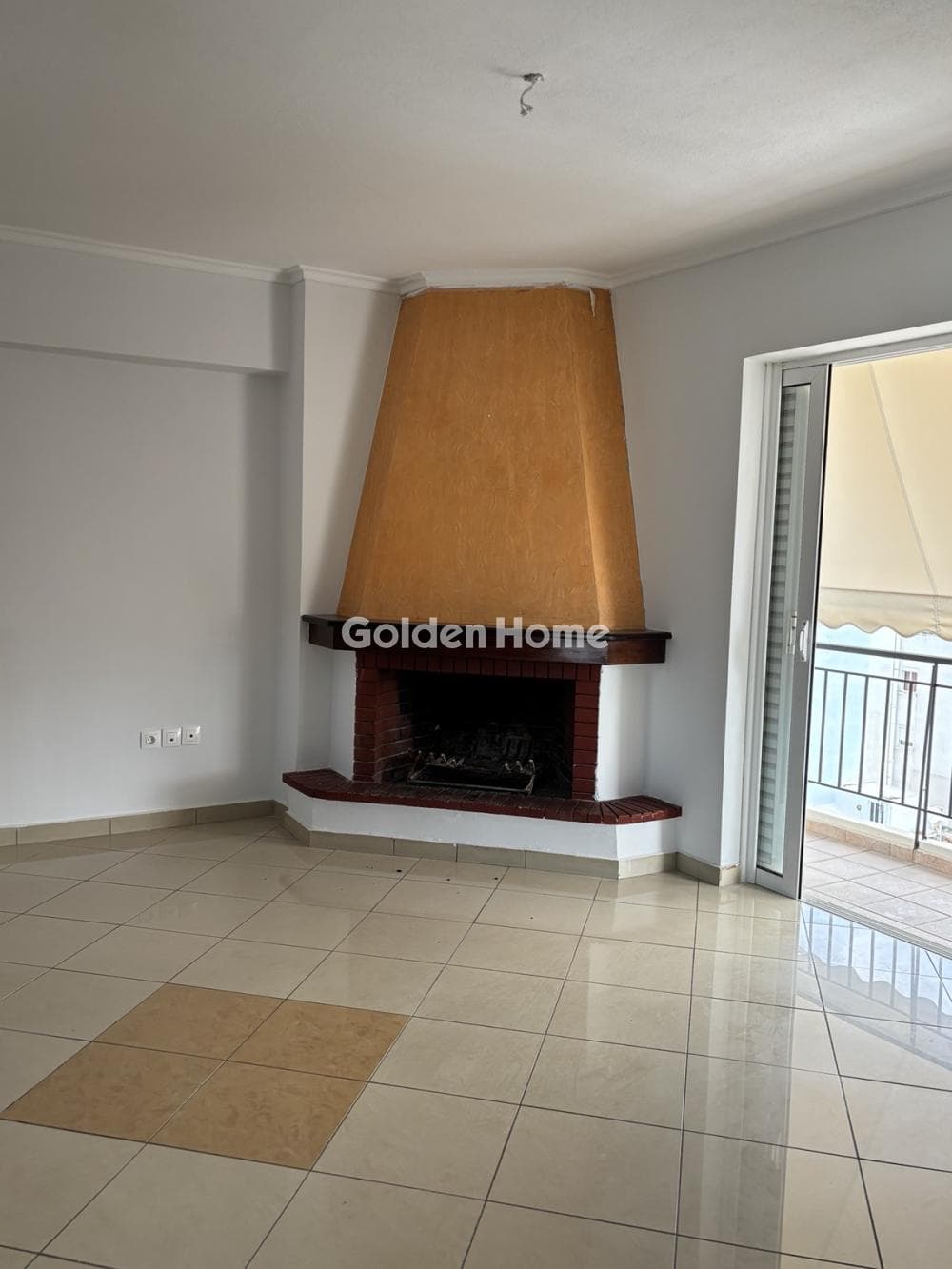 Apartment in Agia Sofia, Piraeus — Photo 12 of 23