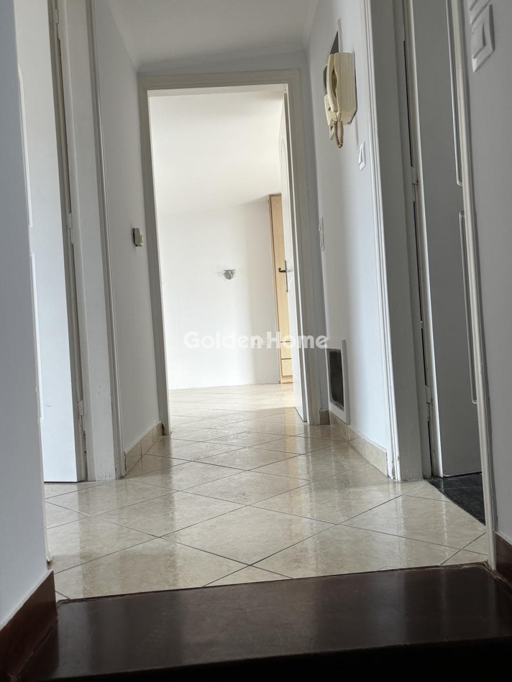 Apartment in Agia Sofia, Piraeus — Photo 19 of 23