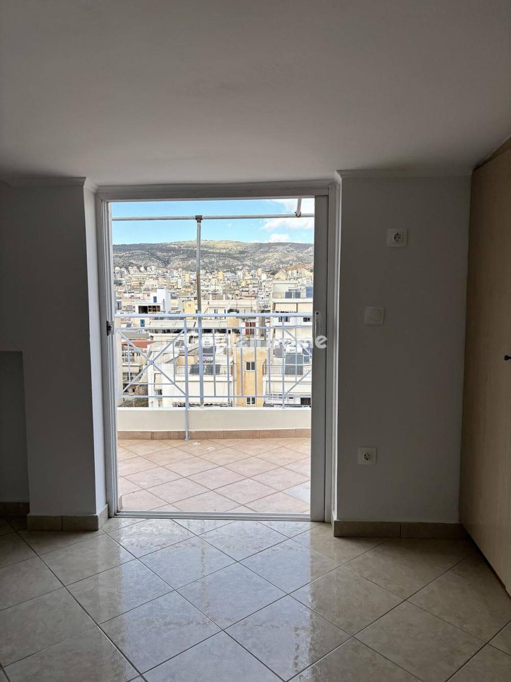 Apartment in Agia Sofia, Piraeus — Photo 3 of 23