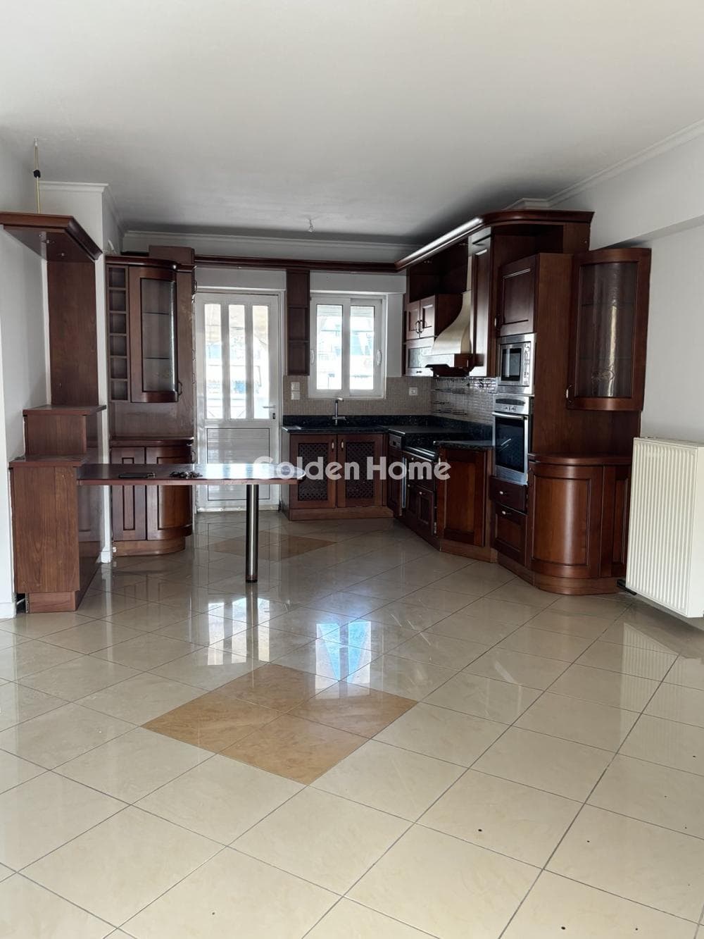 Apartment in Agia Sofia, Piraeus — Photo 8 of 23