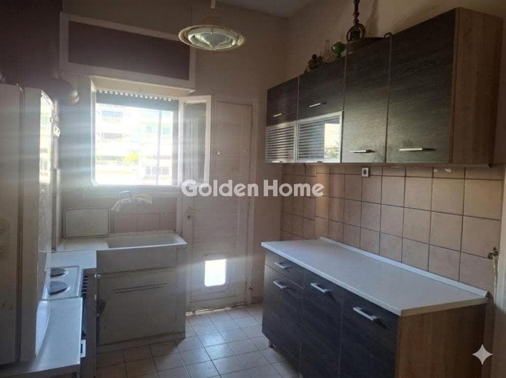 Apartment in Eleftheroupoli, Nea Ionia — Photo 3 of 8