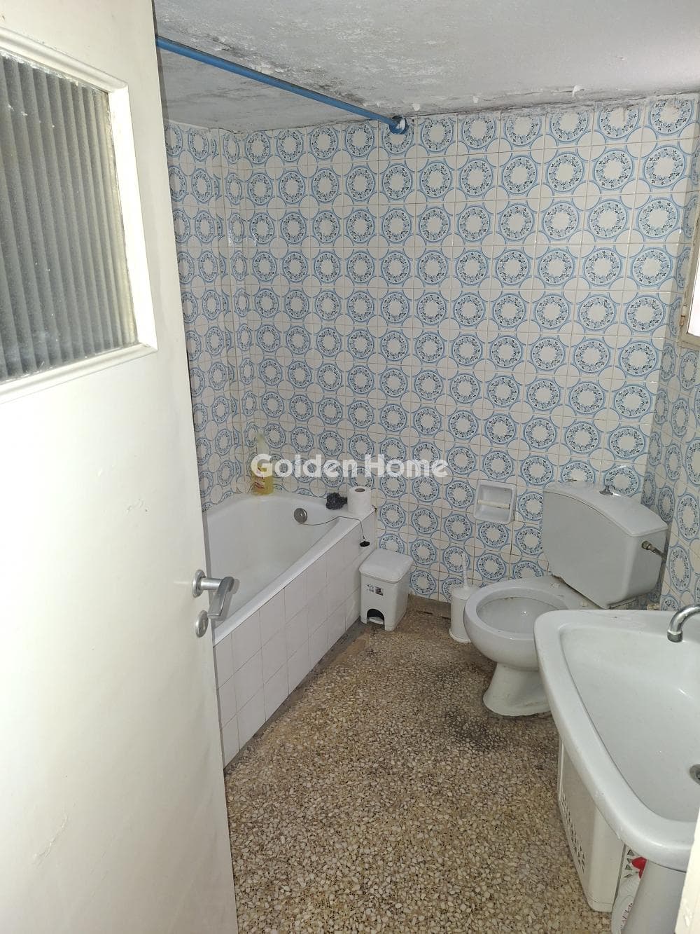 Apartment in Politechnioupoli, Zografou — Photo 13 of 26