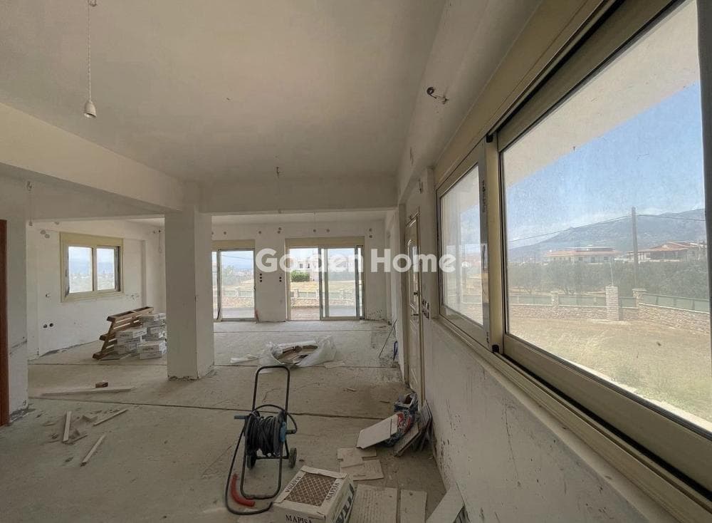Μονοκατοικία στην Νέα Τραπεζούντα, Κόρινθος — Φωτογραφία 3 από 4