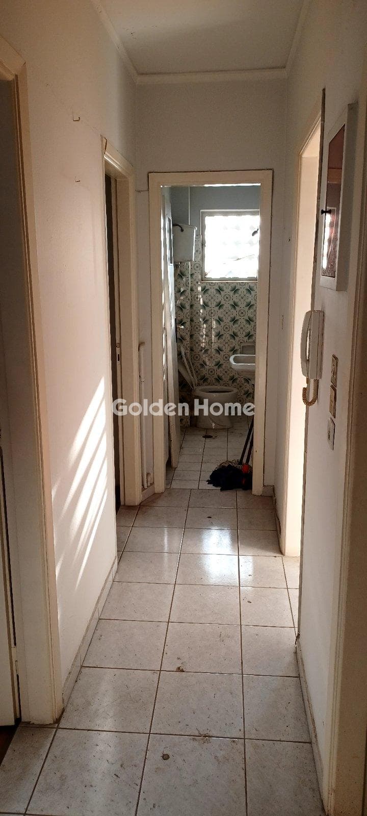 Apartment in Center, Agios Dimitrios — Photo 10 of 18