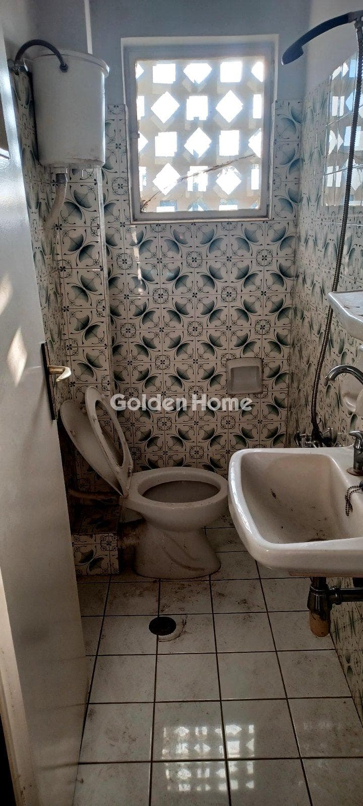 Apartment in Center, Agios Dimitrios — Photo 13 of 18