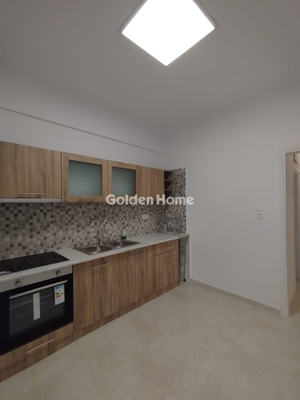 Apartment in Platia Attikis, Attiki — Photo 10 of 16