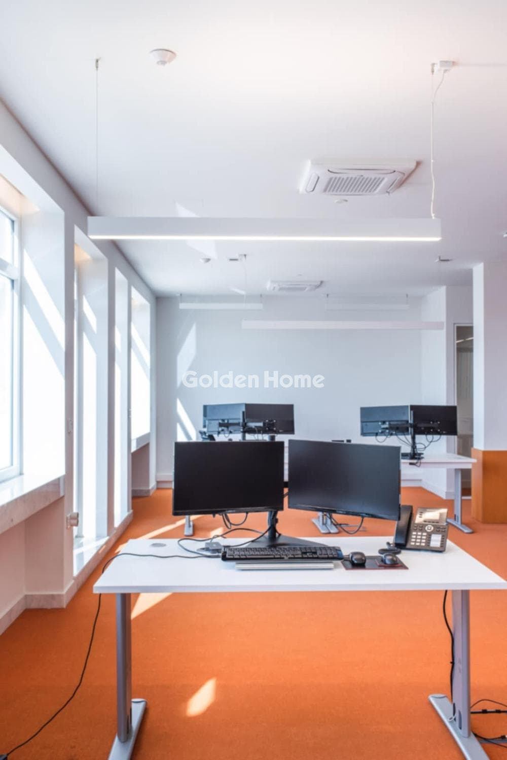 Office in Plaka, Historic Center — Photo 4 of 20