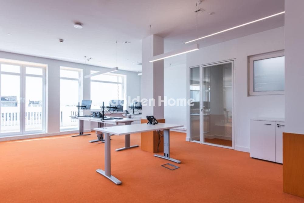 Office in Plaka, Historic Center — Photo 14 of 20
