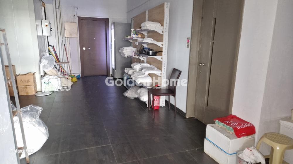 Retail Store in Panepistimioupoli, Zografou — Photo 6 of 10