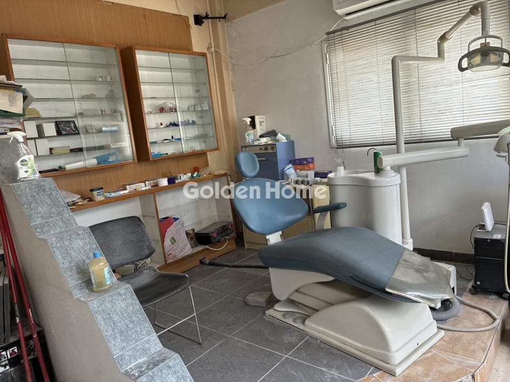 Retail Store in Eleftheroupoli, Nea Ionia — Photo 22 of 40