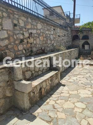 House in Center, Desfina — Photo 9 of 30