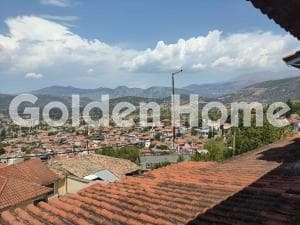 House in Center, Desfina — Photo 4 of 30