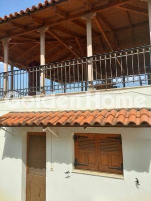 House in Center, Desfina — Photo 7 of 30