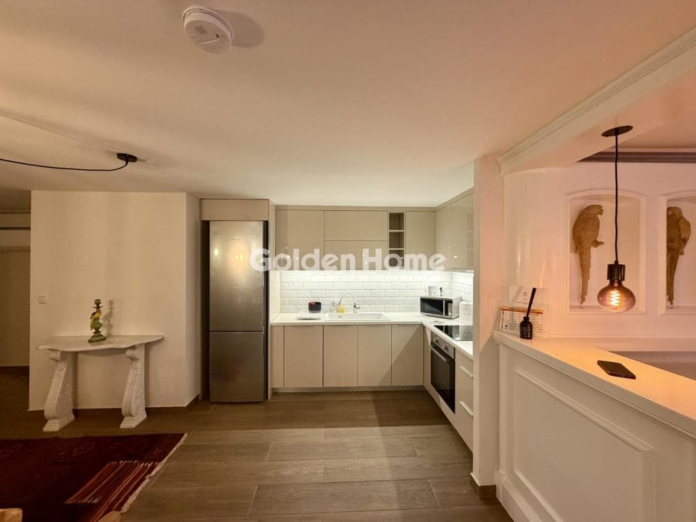 Apartment in Agios Georgios, Kolonaki - Likavitos — Photo 2 of 25