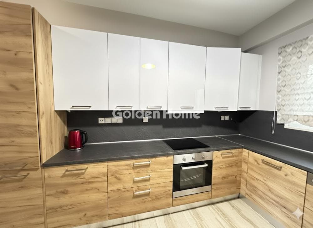 Apartment in Center, Petroupoli — Photo 4 of 11