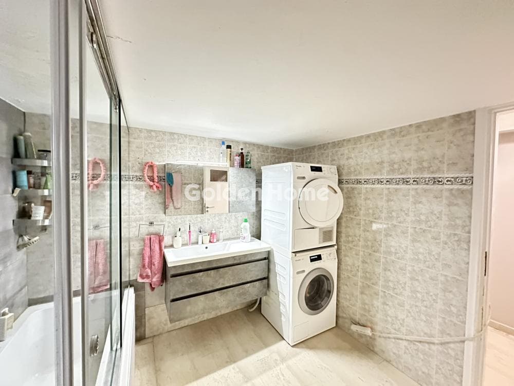 Apartment in Center, Petroupoli — Photo 10 of 11
