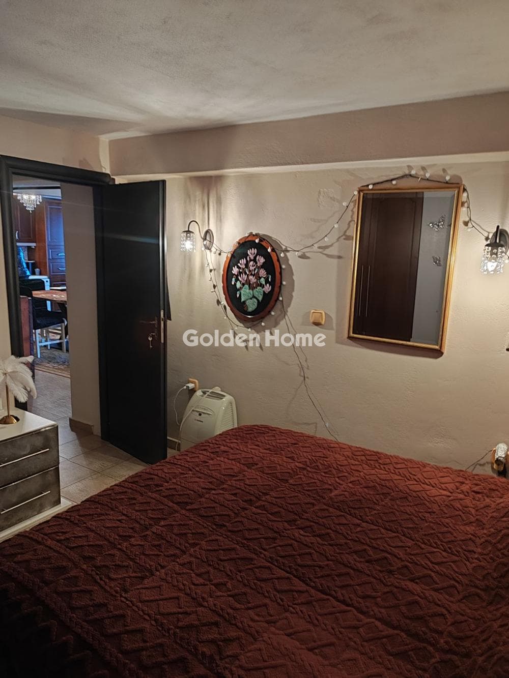 House in Giala, Salamina — Photo 11 of 100