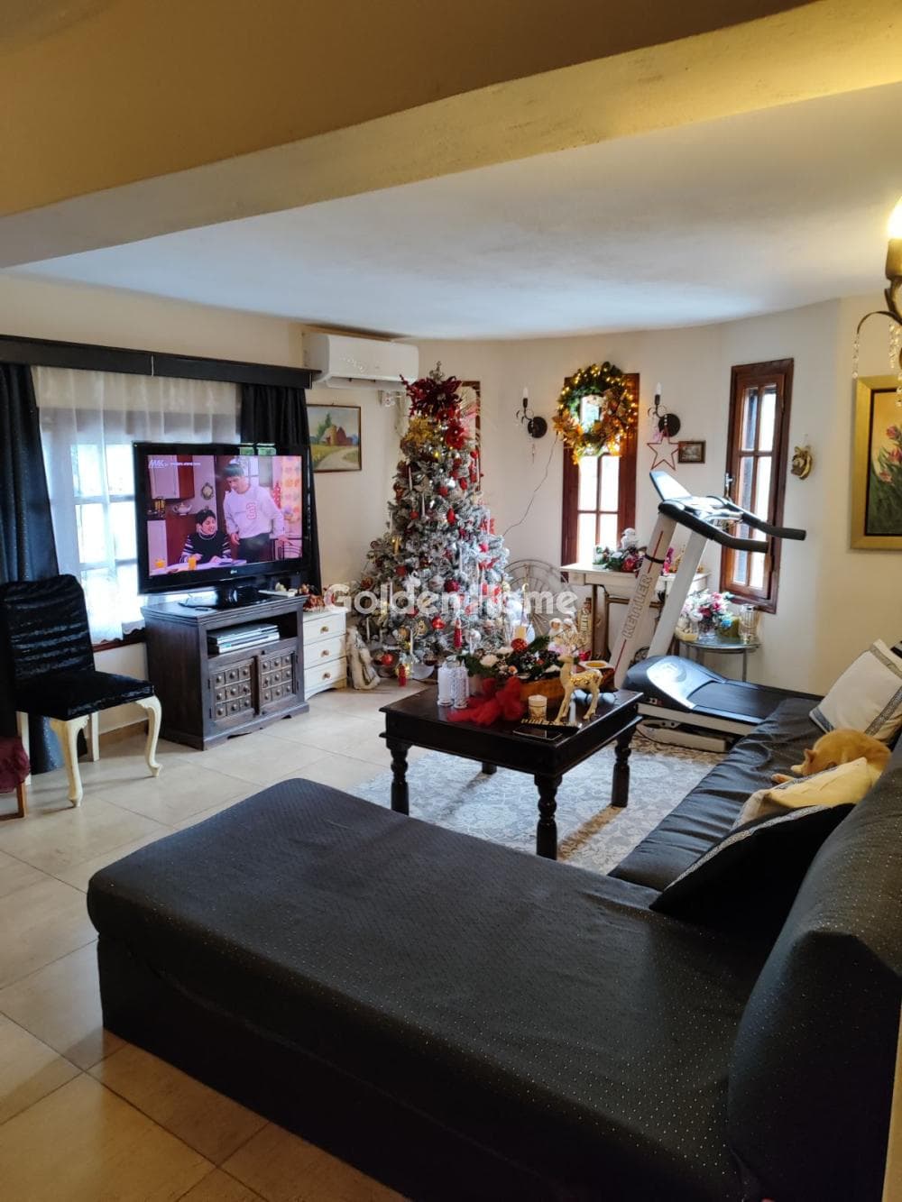 House in Giala, Salamina — Photo 19 of 100