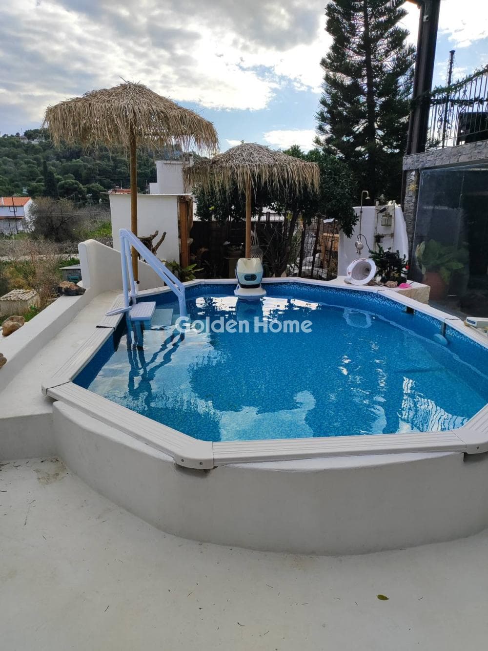 House in Giala, Salamina — Photo 3 of 100