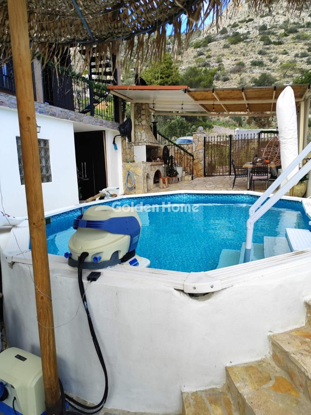 House in Giala, Salamina — Photo 4 of 100
