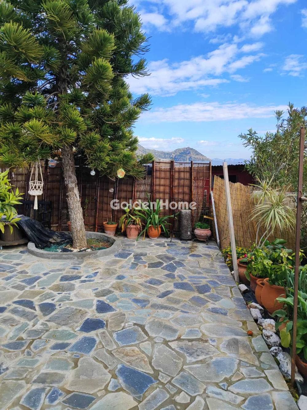 House in Giala, Salamina — Photo 28 of 100
