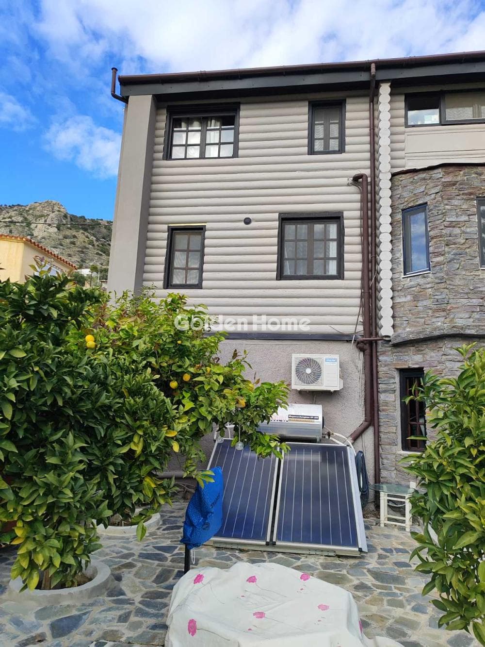 House in Giala, Salamina — Photo 8 of 100