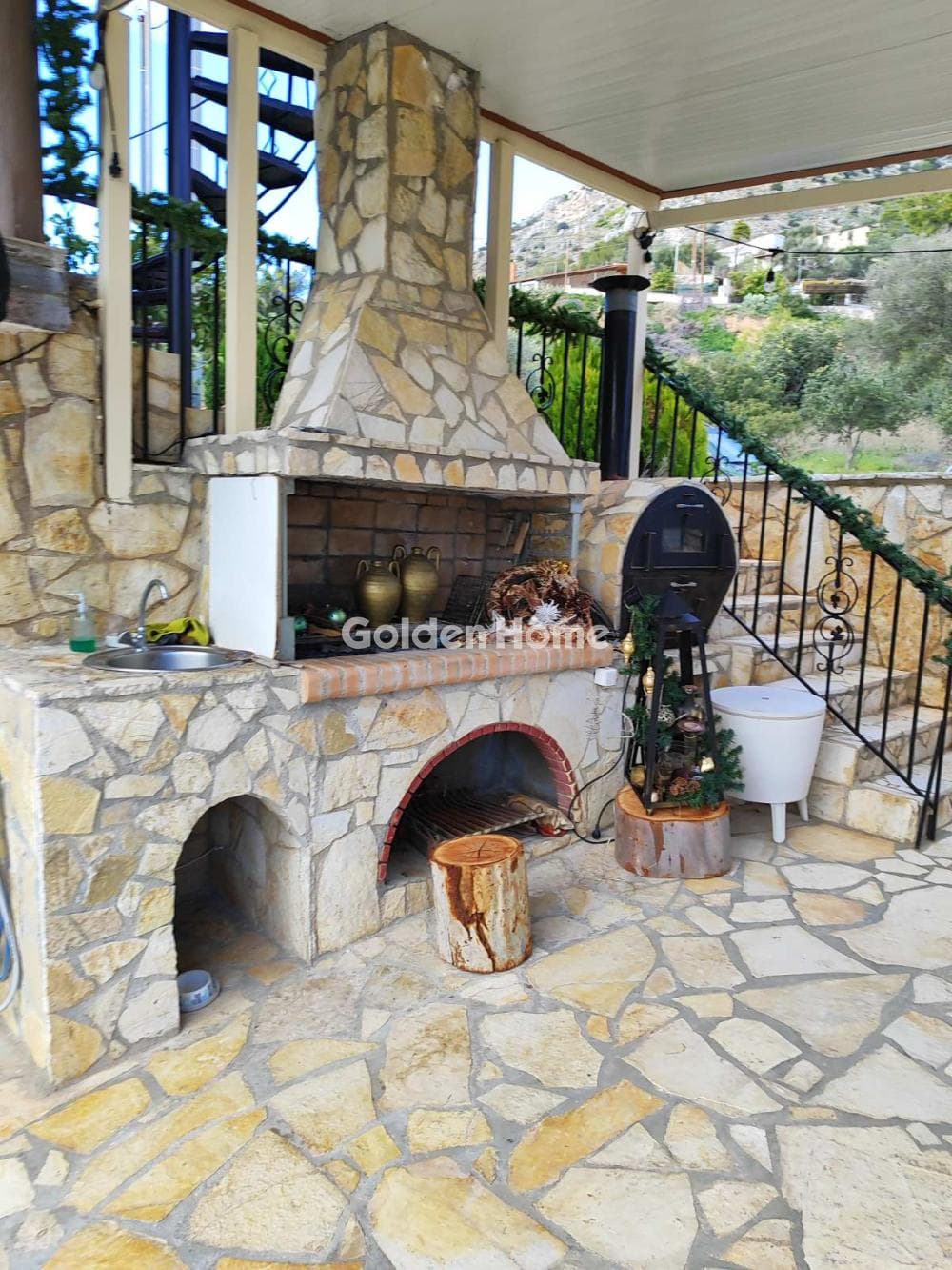 House in Giala, Salamina — Photo 41 of 100