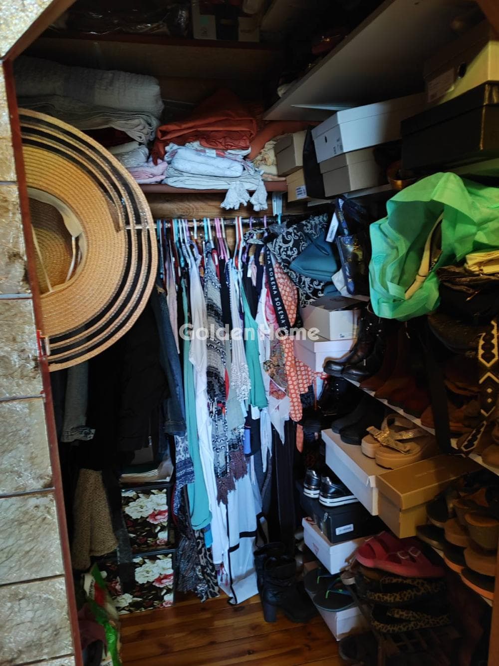 House in Giala, Salamina — Photo 86 of 100