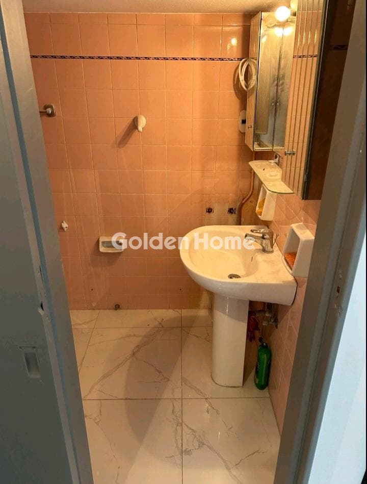 Apartment in Pirnari, Glyfada — Photo 10 of 11