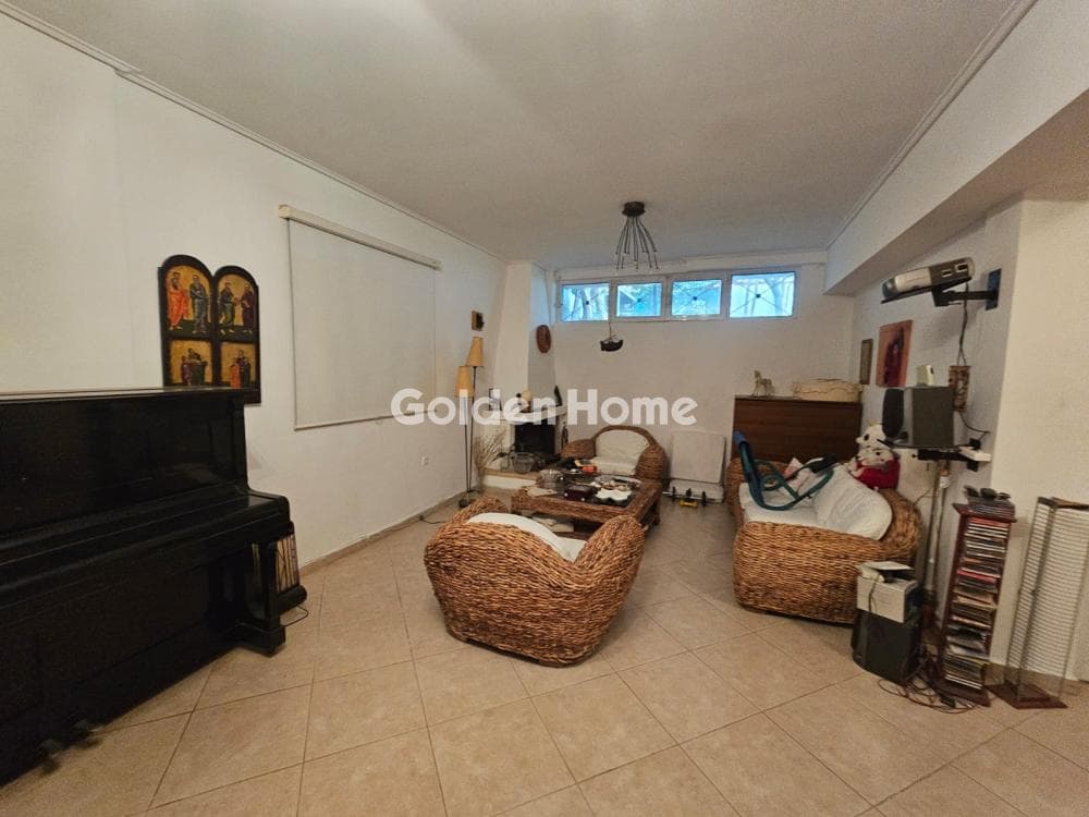 House in Center, Gerakas — Photo 39 of 46