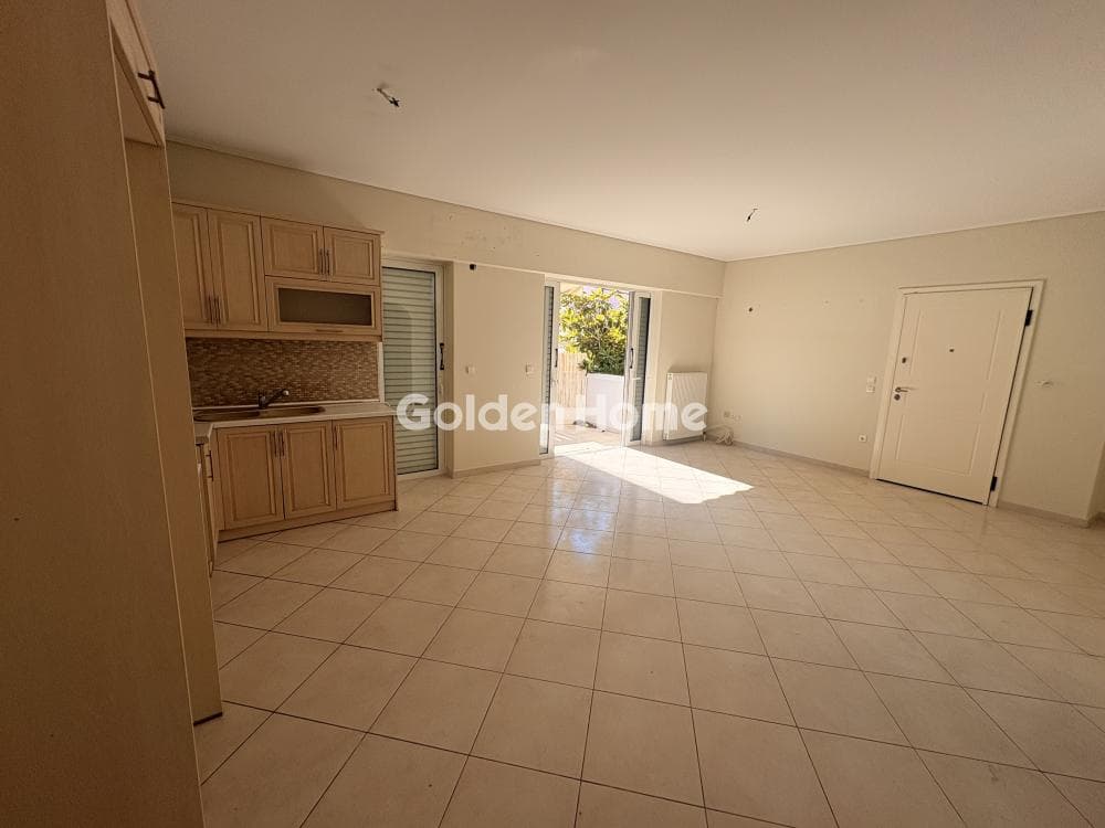 Apartment in Megala Sxoinia A, Acharnes — Photo 2 of 12