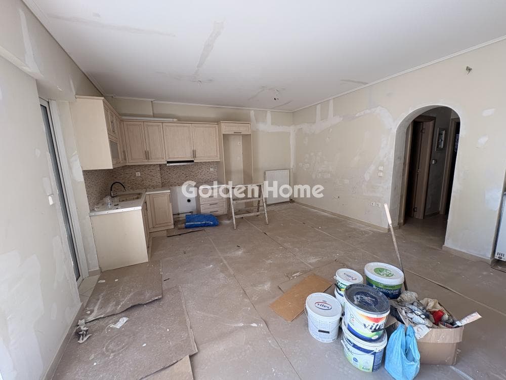 Apartment in Megala Sxoinia A, Acharnes — Photo 2 of 8