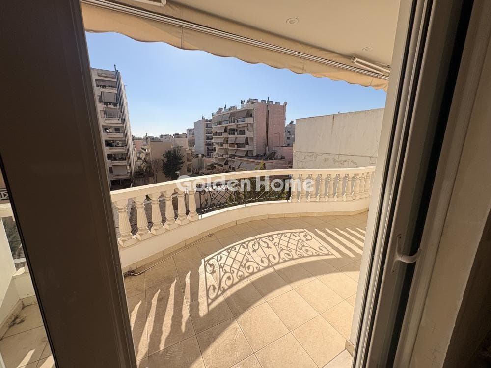 Apartment in Megala Sxoinia A, Acharnes — Photo 1 of 8
