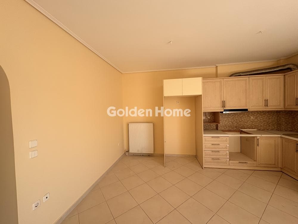 Apartment in Megala Sxoinia A, Acharnes — Photo 4 of 10