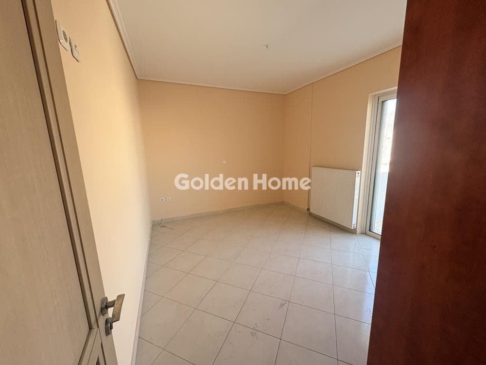 Apartment in Megala Sxoinia A, Acharnes — Photo 5 of 10