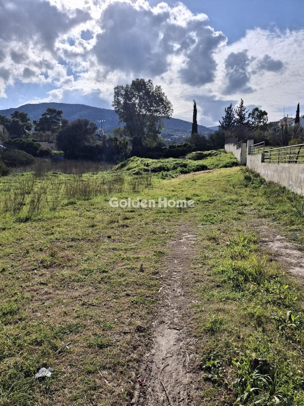 Parcel in Limni Markopoulou, Markopoulo — Photo 2 of 3