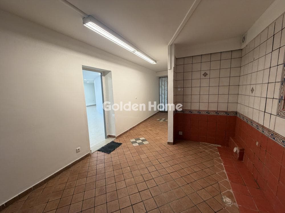 Office in Trachones, Alimos — Photo 11 of 16