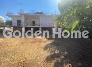 House in Porto Rafti, Vravrona — Photo 1 of 13