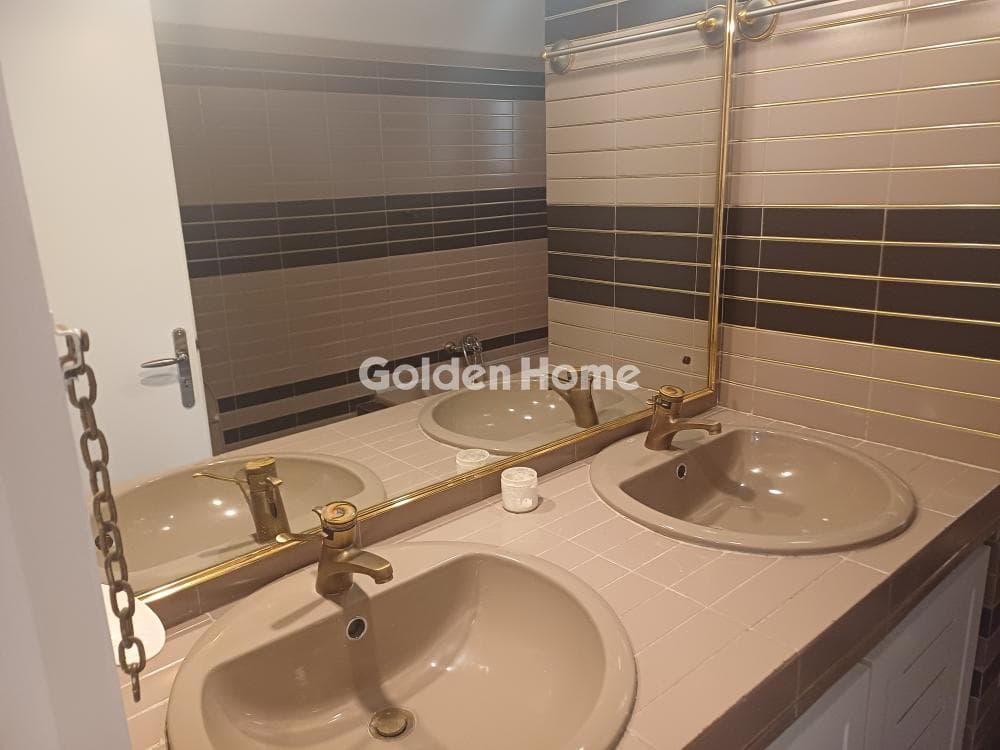 Apartment in Karagianneika, Galatsi — Photo 11 of 16