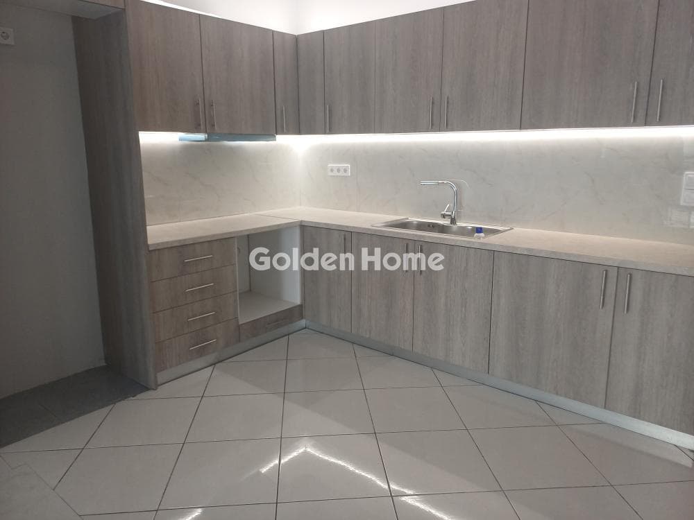 Apartment in Karagianneika, Galatsi — Photo 5 of 16