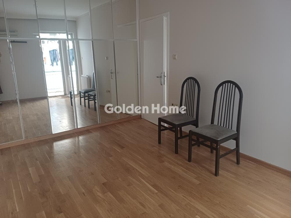 Apartment in Karagianneika, Galatsi — Photo 9 of 16