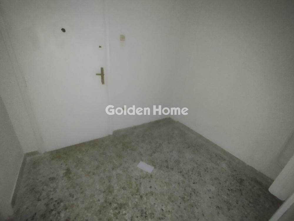 Apartment in Politechnioupoli, Zografou — Photo 4 of 6