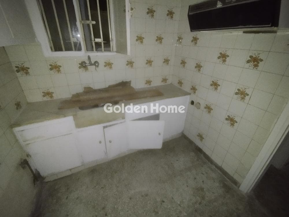 Apartment in Politechnioupoli, Zografou — Photo 5 of 6