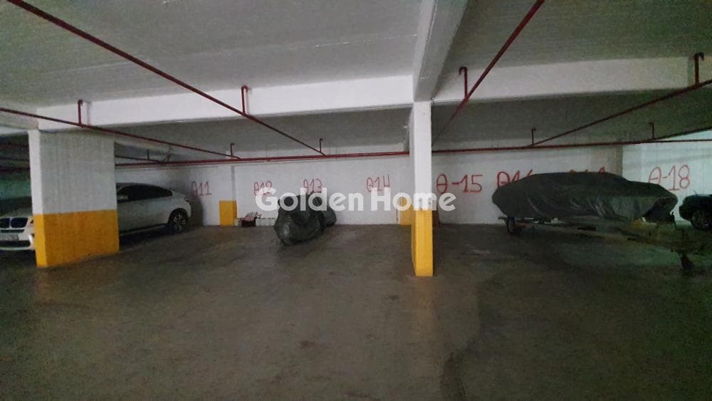 Parking Space in Ano Vrilissia, Vrilissia — Photo 4 of 11