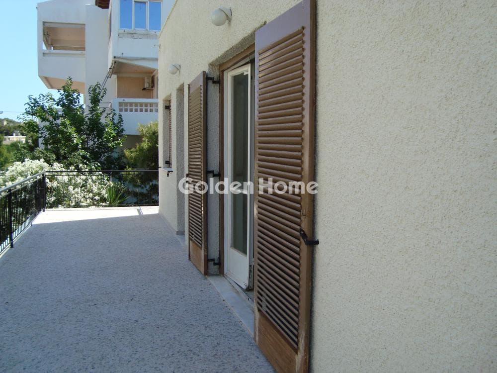 House in Nireas, Rafina — Photo 2 of 12