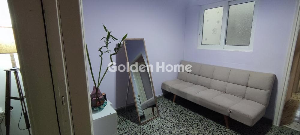 Apartment in Agios Ioannis, Neos Kosmos — Photo 2 of 6