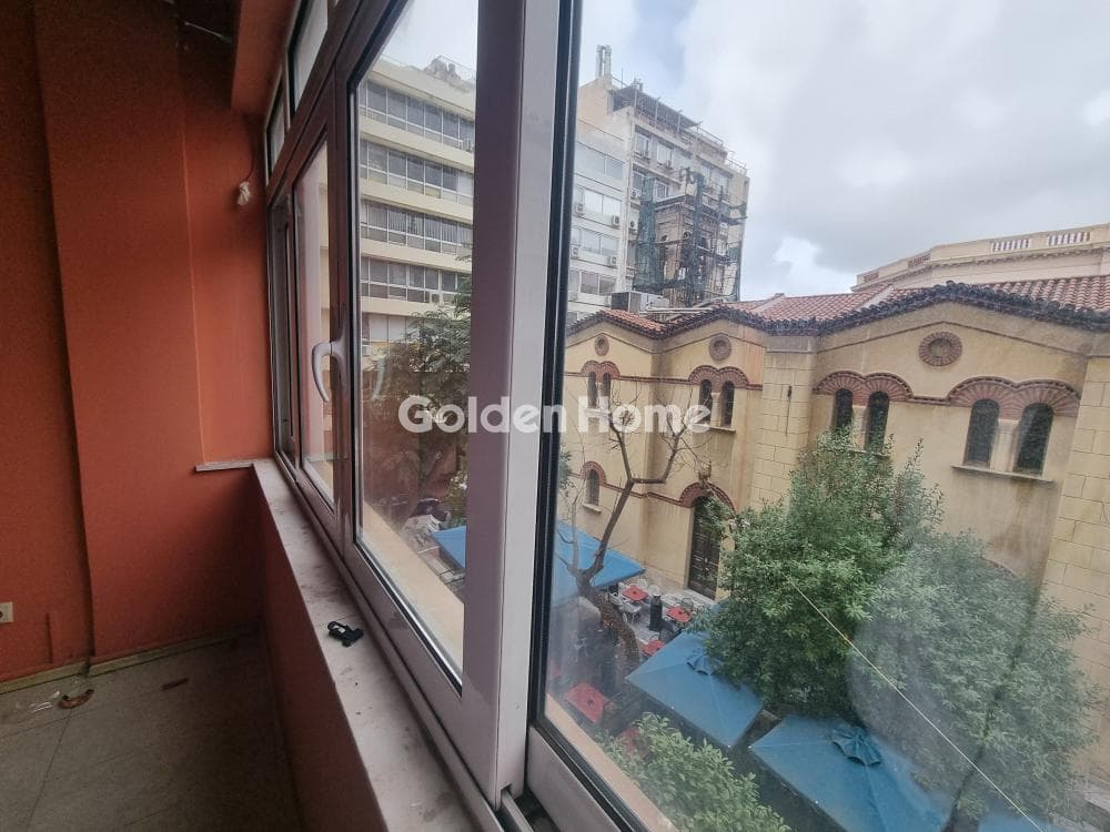 Office in Sintagma, Kentro — Photo 1 of 10