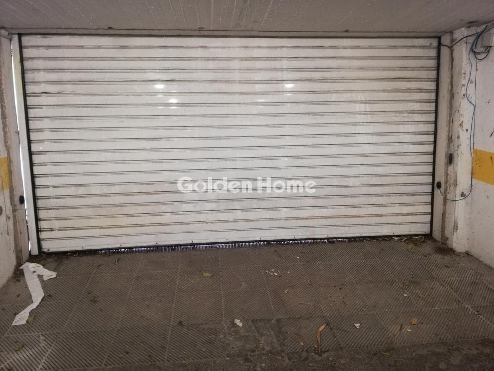 Χώρος Στάθμευσης στην Αμπελάκια, Άλιμος — Φωτογραφία 11 από 12