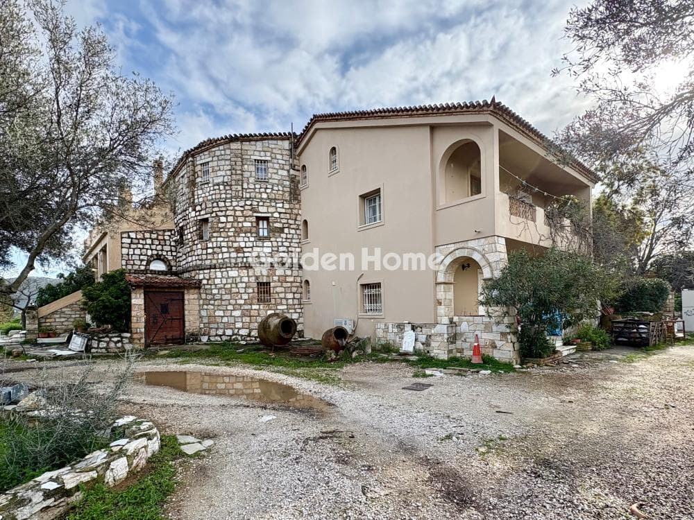 House in Agia Triada, Markopoulo — Photo 1 of 52